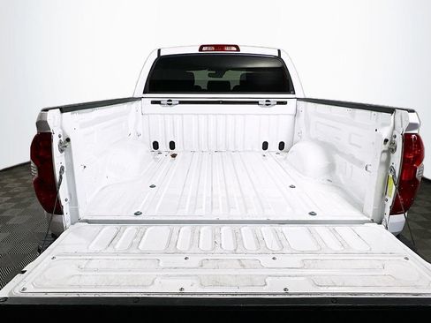 Certified 2018 Toyota Tundra Platinum AWD/4WD image 22