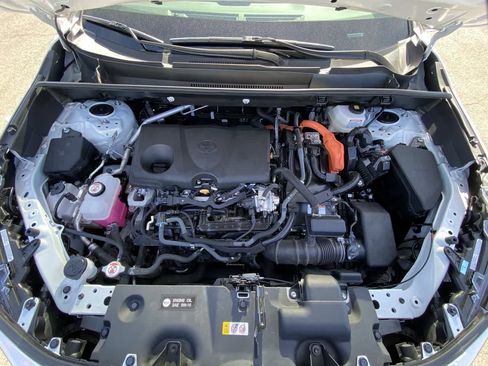 Certified 2024 Toyota RAV4 LE AWD/4WD image 24