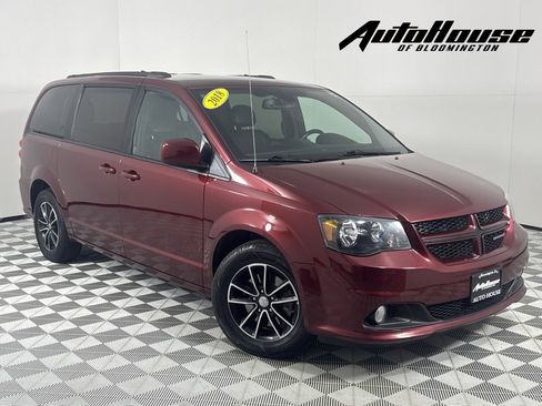 Used 2018 Dodge Grand Caravan GT image 1