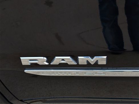 Used 2019 RAM 1500 Limited w/ Advanced Safety Group image 12