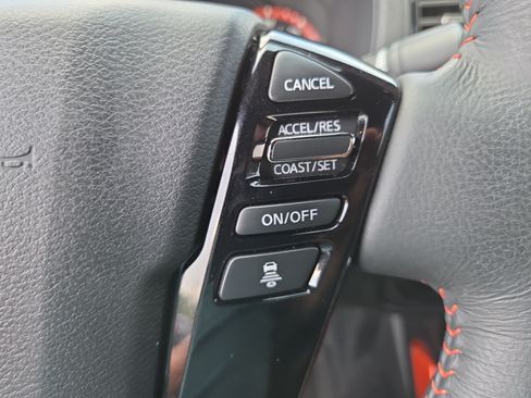 Used 2023 Nissan Frontier PRO-4X AWD/4WD image 28