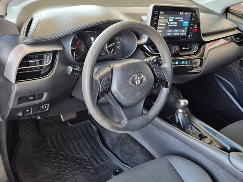 Used 2021 Toyota C-HR LE FWD image 16