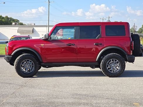 New 2025 Ford Bronco Badlands AWD/4WD image 4