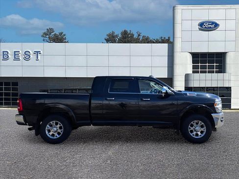 Used 2019 RAM 3500 Laramie AWD/4WD image 9