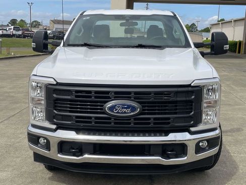 Used 2026 Ford F250 XL w/ XL Driver Assist Package RWD image 8