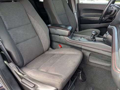Used 2025 Dodge Durango GT AWD/4WD image 32