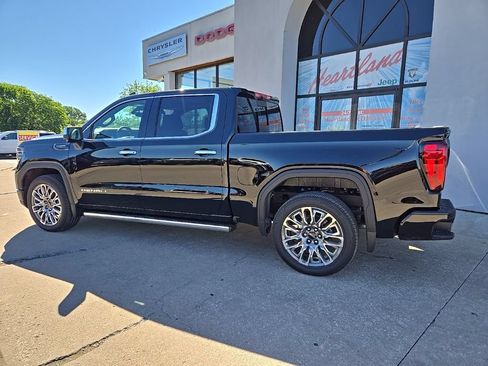 Used 2026 GMC Sierra 1500 Denali Ultimate AWD/4WD image 7