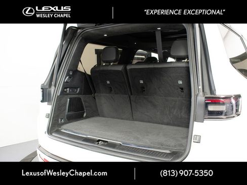 Used 2022 Jeep Grand Wagoneer Series II image 16