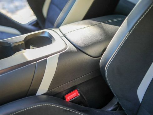 Used 2020 Ford Mustang Shelby GT500 w/ Technology Package image 70