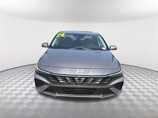 Used 2024 Hyundai Elantra Limited FWD video 2