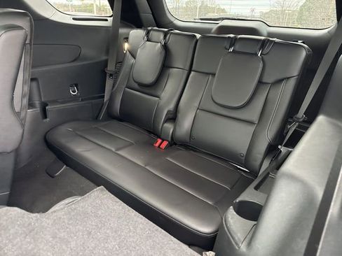 Used 2023 Ford Explorer ST w/ Equipment Group 401A image 17