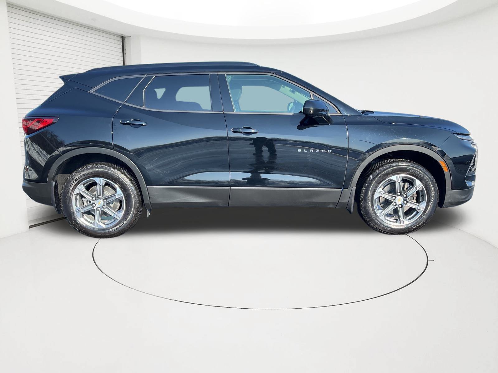 New 2025 Chevrolet Blazer LT w/ Convenience Package AWD/4WD image 10