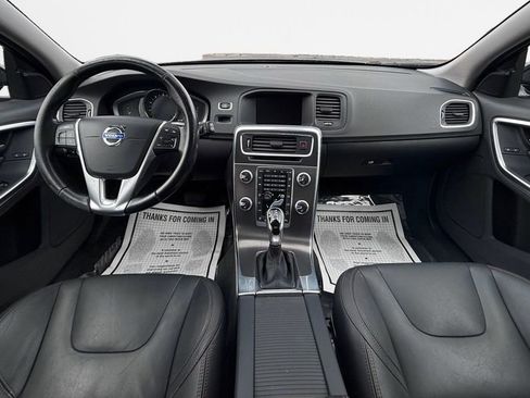Used 2015 Volvo V60 T5 Cross Country w/ Climate Package AWD/4WD image 16