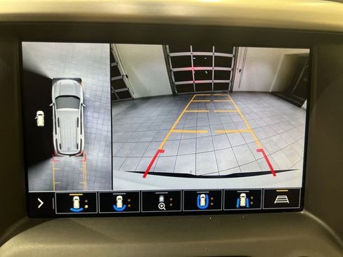 Used 2020 GMC Acadia SLT w/ Premium Package image 14