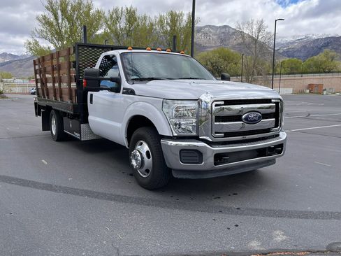 Used 2014 Ford F350 XL w/ Power Equipment Group RWD image 9