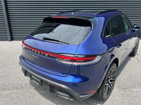 Certified 2022 Porsche Macan w/ Premium Package Plus image 29