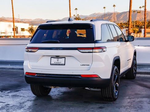 New 2025 Jeep Grand Cherokee Limited image 9