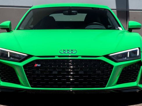 Used 2022 Audi R8 V10 performance image 5