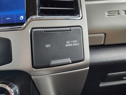 Used 2022 Ford F350 Lariat w/ Lariat Ultimate Package image 48