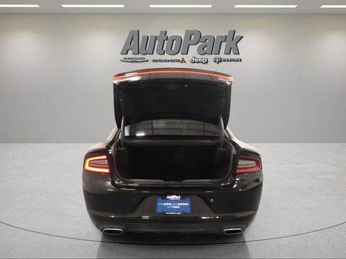 Used 2016 Dodge Charger SXT w/ AWD Plus Group image 7