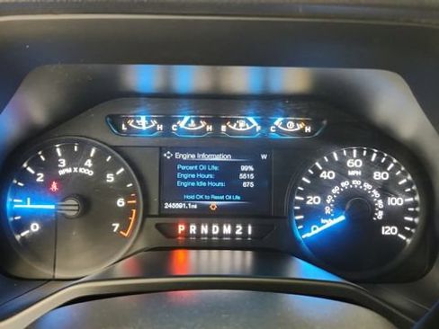 Used 2017 Ford F150 XL w/ Equipment Group 101A Mid AWD/4WD image 11
