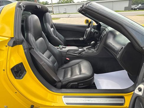 Used 2008 Chevrolet Corvette Coupe w/ Preferred Equipment Group RWD image 45