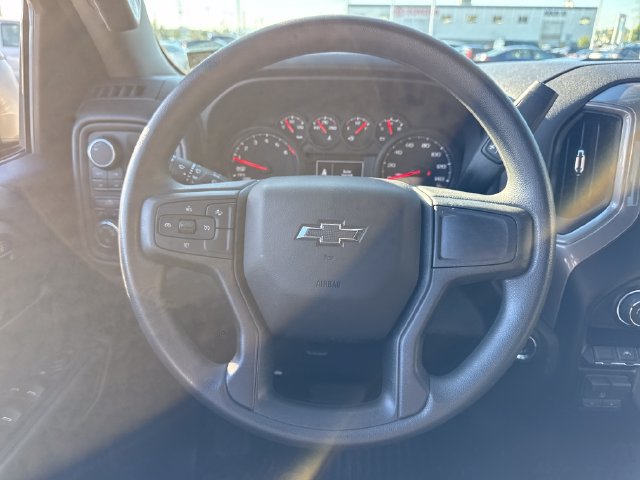 Used 2026 Chevrolet Silverado 1500 Custom Trail Boss AWD/4WD image 28
