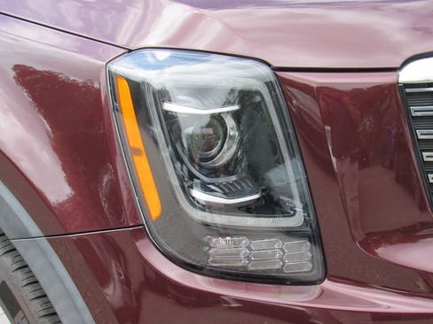 Used 2020 Kia Telluride EX w/ EX Premium Package AWD/4WD image 10