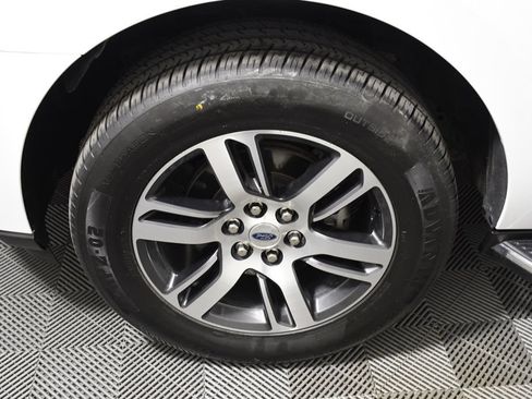 Used 2023 Ford Expedition Max Limited AWD/4WD image 11