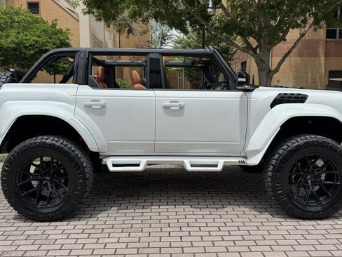 Used 2024 Ford Bronco Raptor image 7