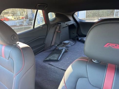 Used 2024 Chevrolet Trax RS w/ Driver Confidence Package image 14