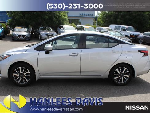 Used 2025 Nissan Versa SV w/ Trunk Package FWD image 2