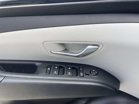 Used 2024 Hyundai Tucson SEL AWD/4WD image 17