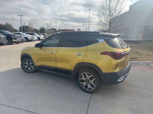 Used 2021 Kia Seltos SX image 5