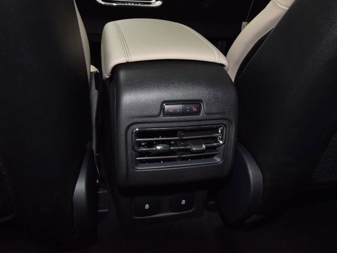 New 2026 Lincoln Corsair Reserve image 18