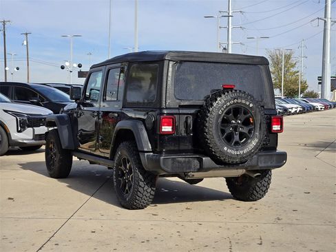 Used 2022 Jeep Wrangler Unlimited Sport image 3