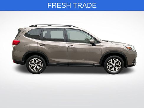 Certified 2023 Subaru Forester Premium image 6