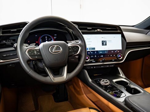 Certified 2024 Lexus RZ 300e Premium w/ Technology Package image 4