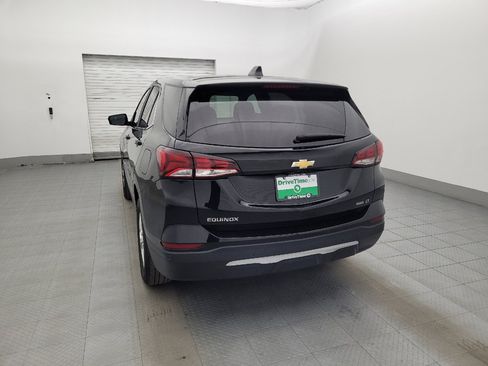 Used 2024 Chevrolet Equinox LT image 6