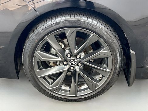 Used 2024 Toyota Corolla SE image 26