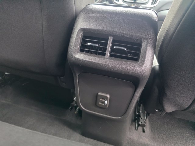 Used 2022 Chevrolet Equinox LT AWD/4WD image 15