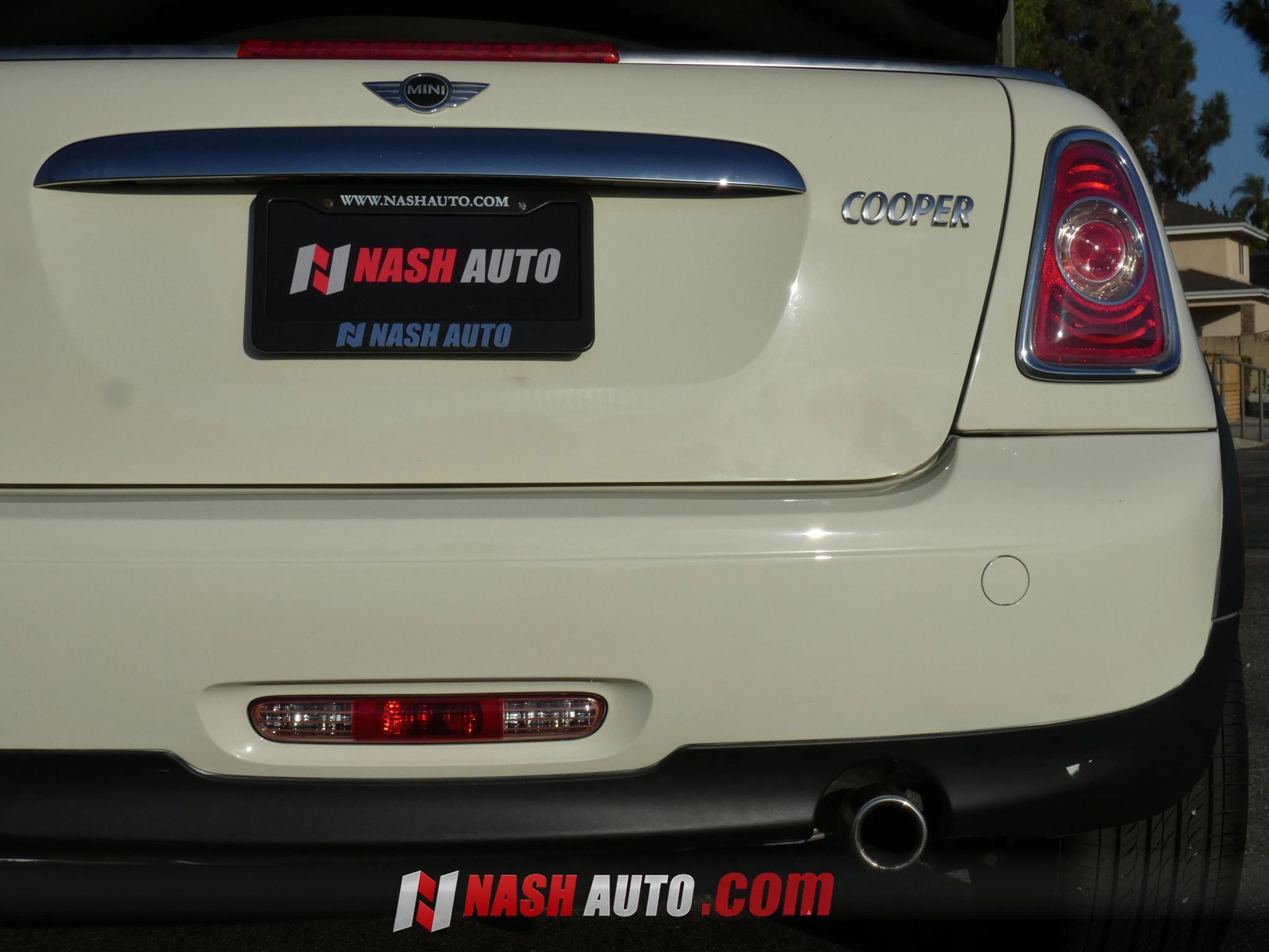 Used 2015 MINI Cooper Convertible FWD image 9