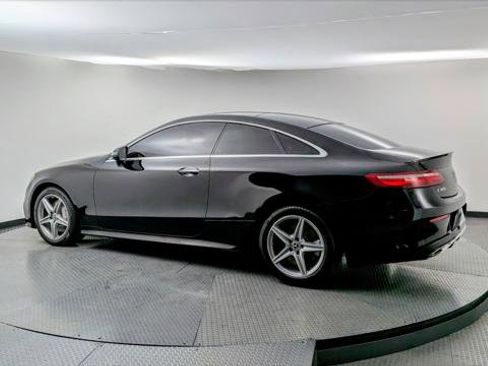 Used 2018 Mercedes-Benz E 400 4MATIC Coupe image 4