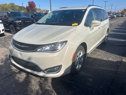 Used 2017 Chrysler Pacifica Touring-L Plus
