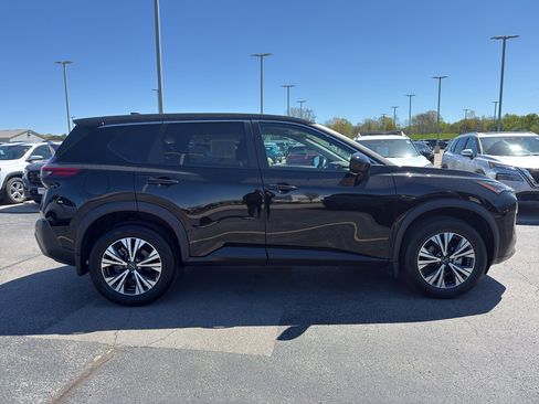 Certified 2023 Nissan Rogue SV AWD/4WD image 4