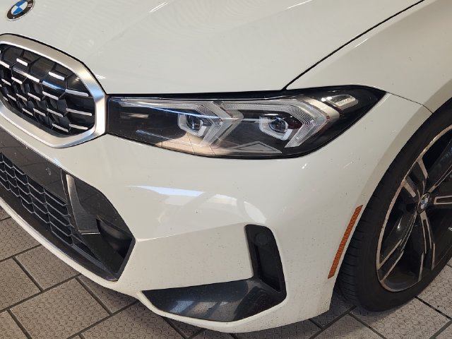 Used 2023 BMW M340i RWD image 7