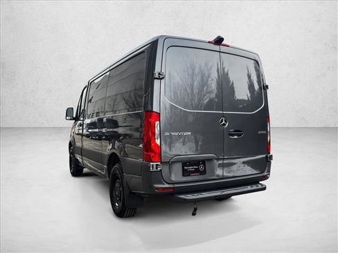 Used 2025 Mercedes-Benz Sprinter 2500 image 9