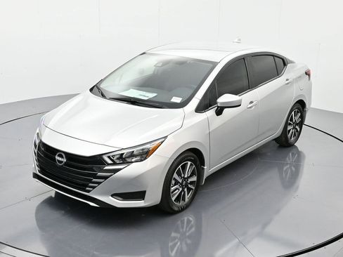 New 2025 Nissan Versa SV w/ Trunk Package image 1