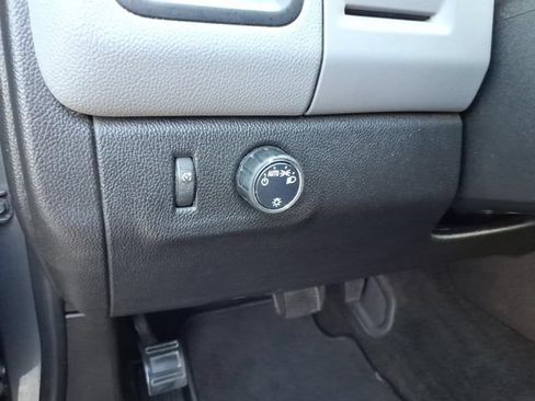 Used 2018 Chevrolet Colorado W/T w/ WT Convenience Package RWD image 21