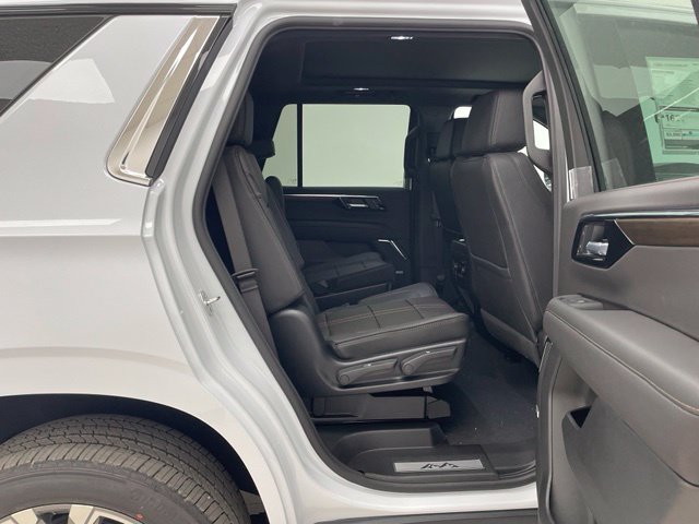 New 2026 Chevrolet Tahoe High Country w/ Sun And Tow Package AWD/4WD image 22